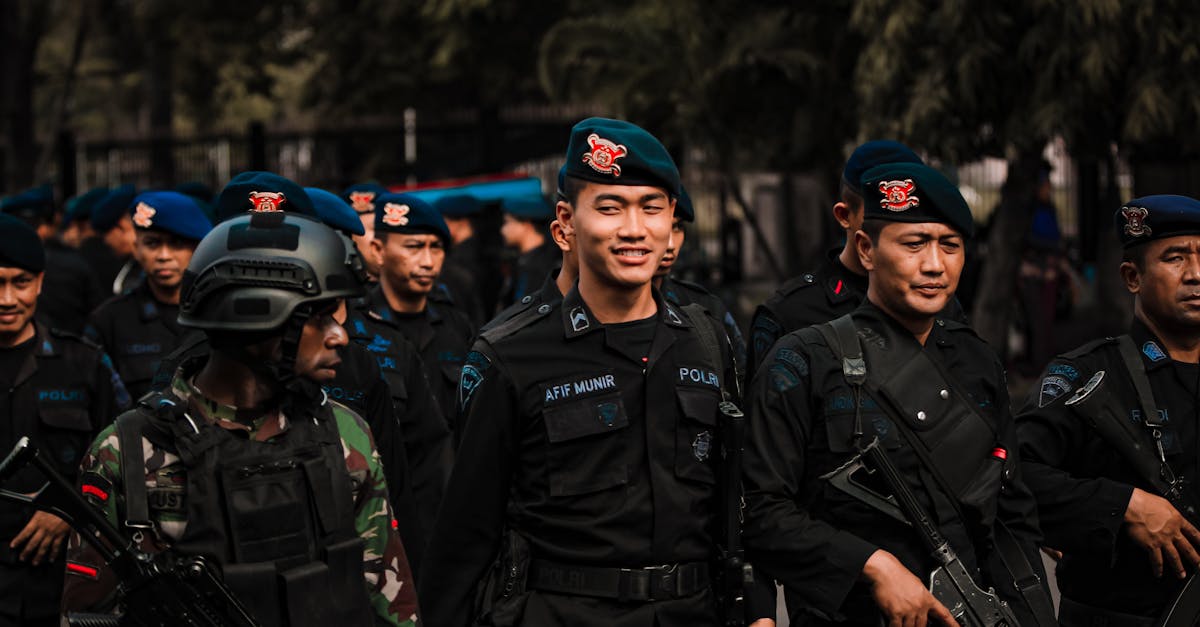 最强短信在线轰炸系统源码实名账号：流量卡和虚拟运营商的合作和相互竞争。