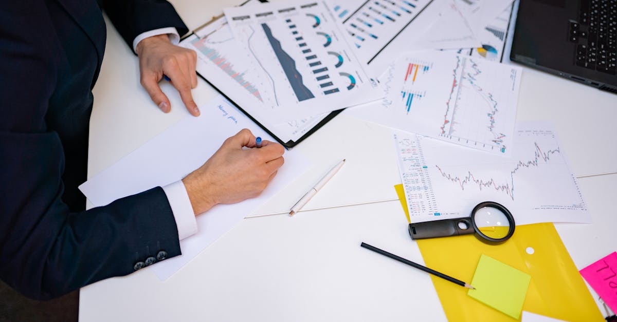 蝙蝠实名账号：实名认证对网站的合规性检验