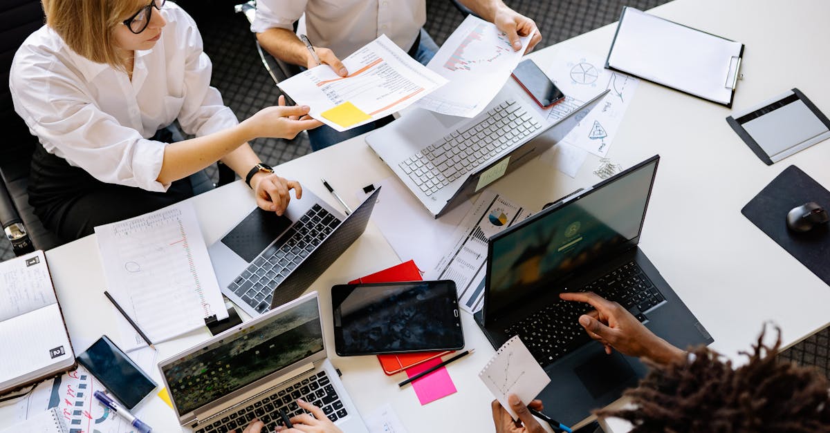 出售微信号码:纳雍物资购买平台